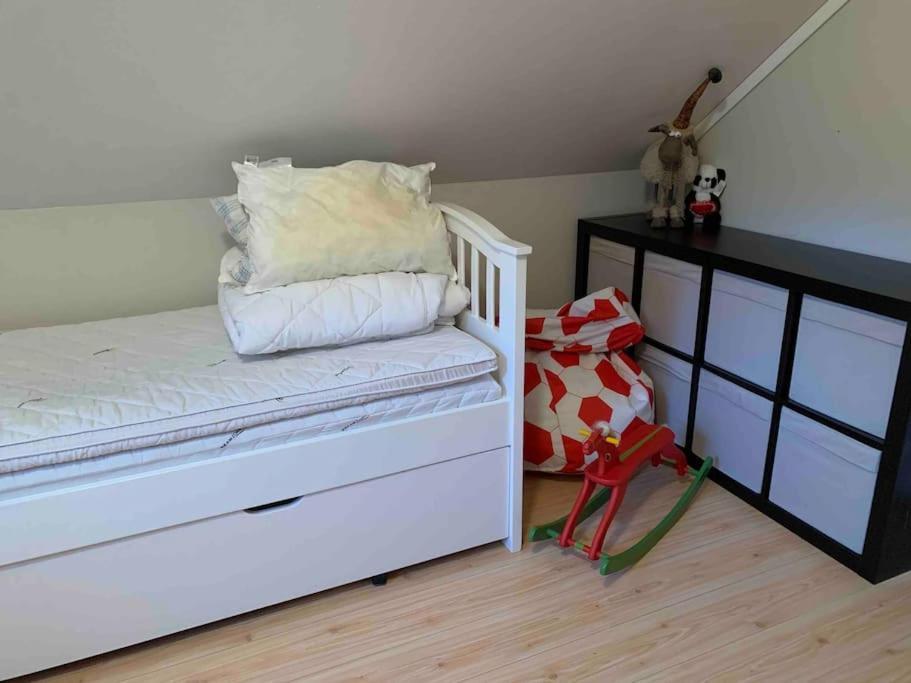 Holiday home Golden Resort-«skulehuset» Stryn