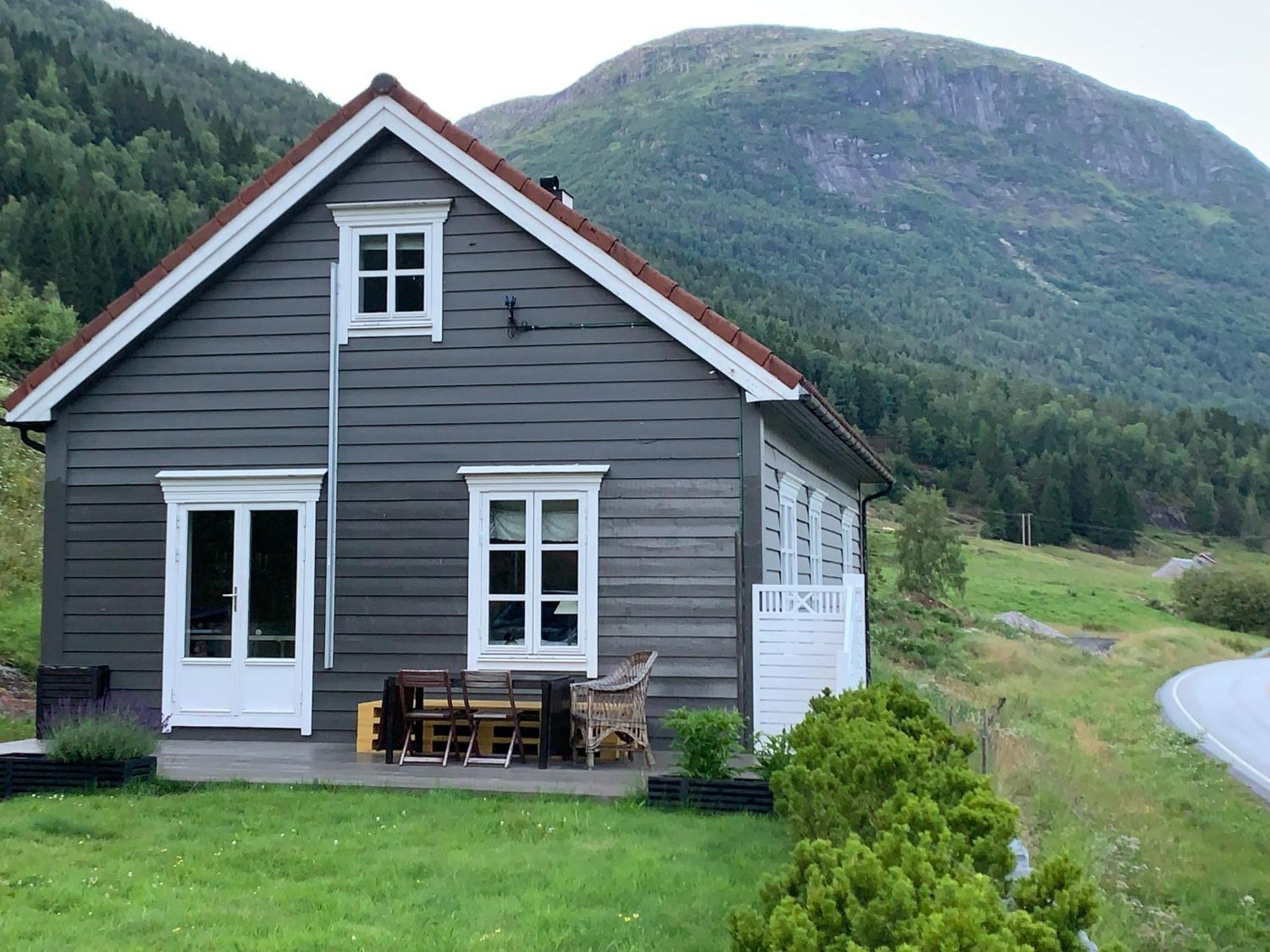 Golden Resort-«skulehuset» Ferienhaus Stryn